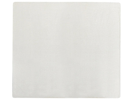 Bedspread White 200 x 220 cm Polyester Furry Embossed Pattern Decorative Throw Bedding Classic Design Bedroom Beliani
