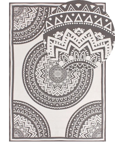 Area Rug Grey and Beige Synthetic Material 160 x 230 cm Indoor Outdoor Rectangular Oriental Pattern Modern Balcony Patio Beliani