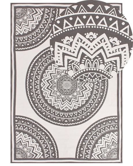 Area Rug Grey and Beige Synthetic Material 160 x 230 cm Indoor Outdoor Rectangular Oriental Pattern Modern Balcony Patio Beliani