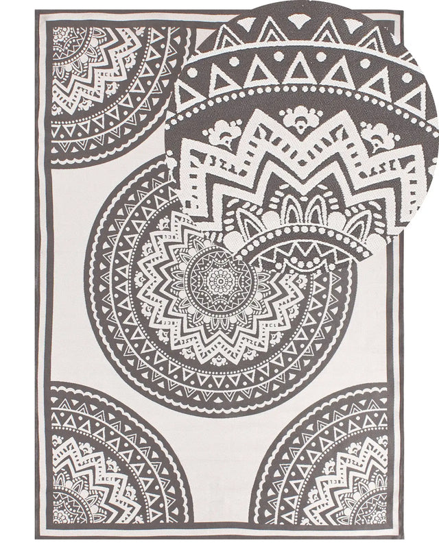 Area Rug Grey and Beige Synthetic Material 160 x 230 cm Indoor Outdoor Rectangular Oriental Pattern Modern Balcony Patio Beliani