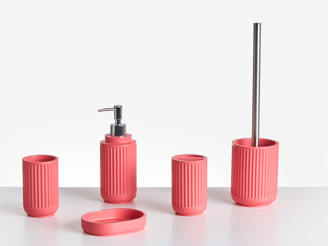5-Piece Bathroom Accessories Set Red Polyresin Soap Dish Soap Dispenser Toilet Brush Tumbler Toohtbrush Holder Beliani