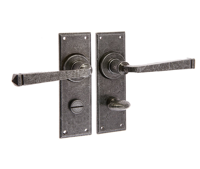 Valley Forge Door Handle on Bathroom Plate Pewter