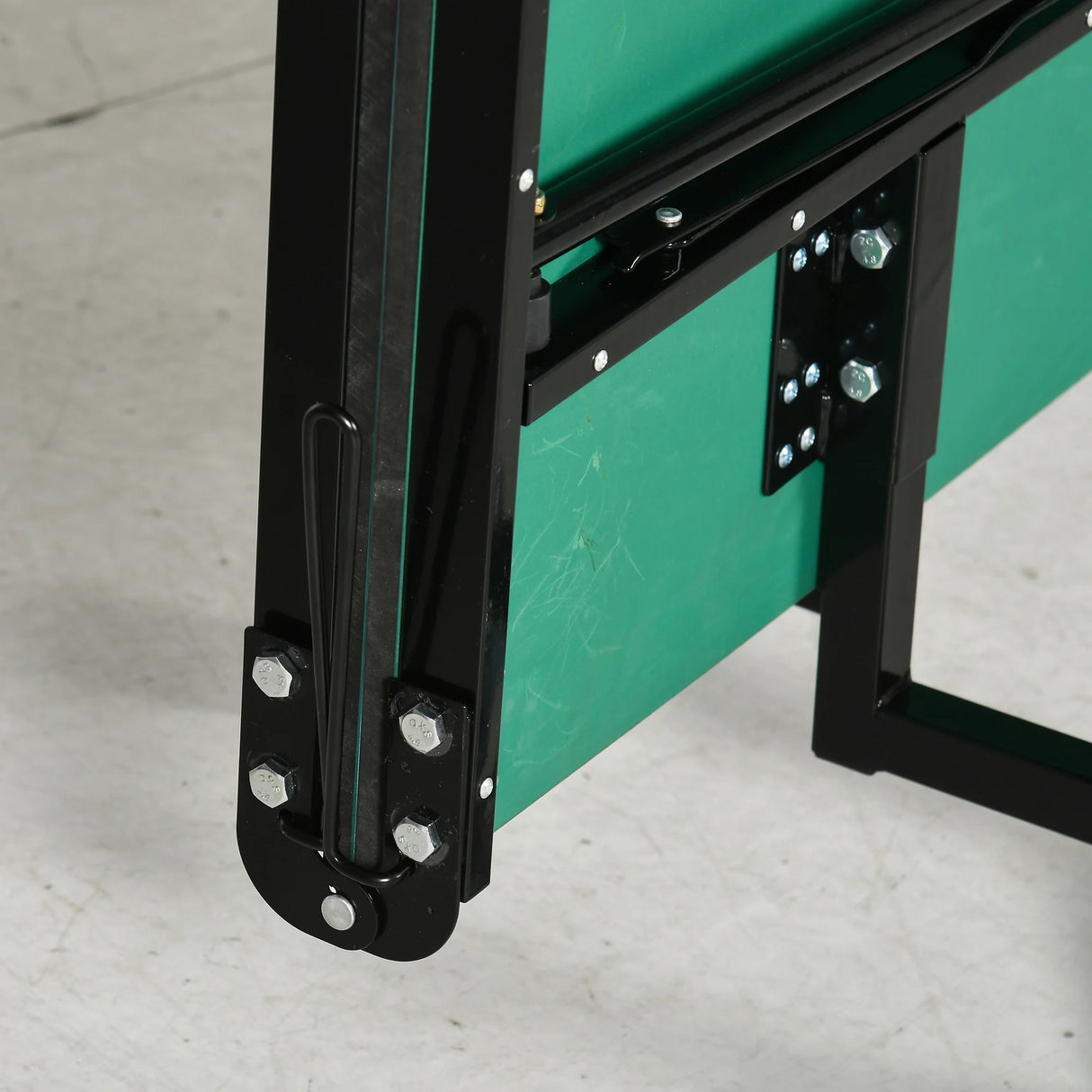 SPORTNOW 9FT Folding Tennis Table, with 8 Wheels, for Indoor Use, Green