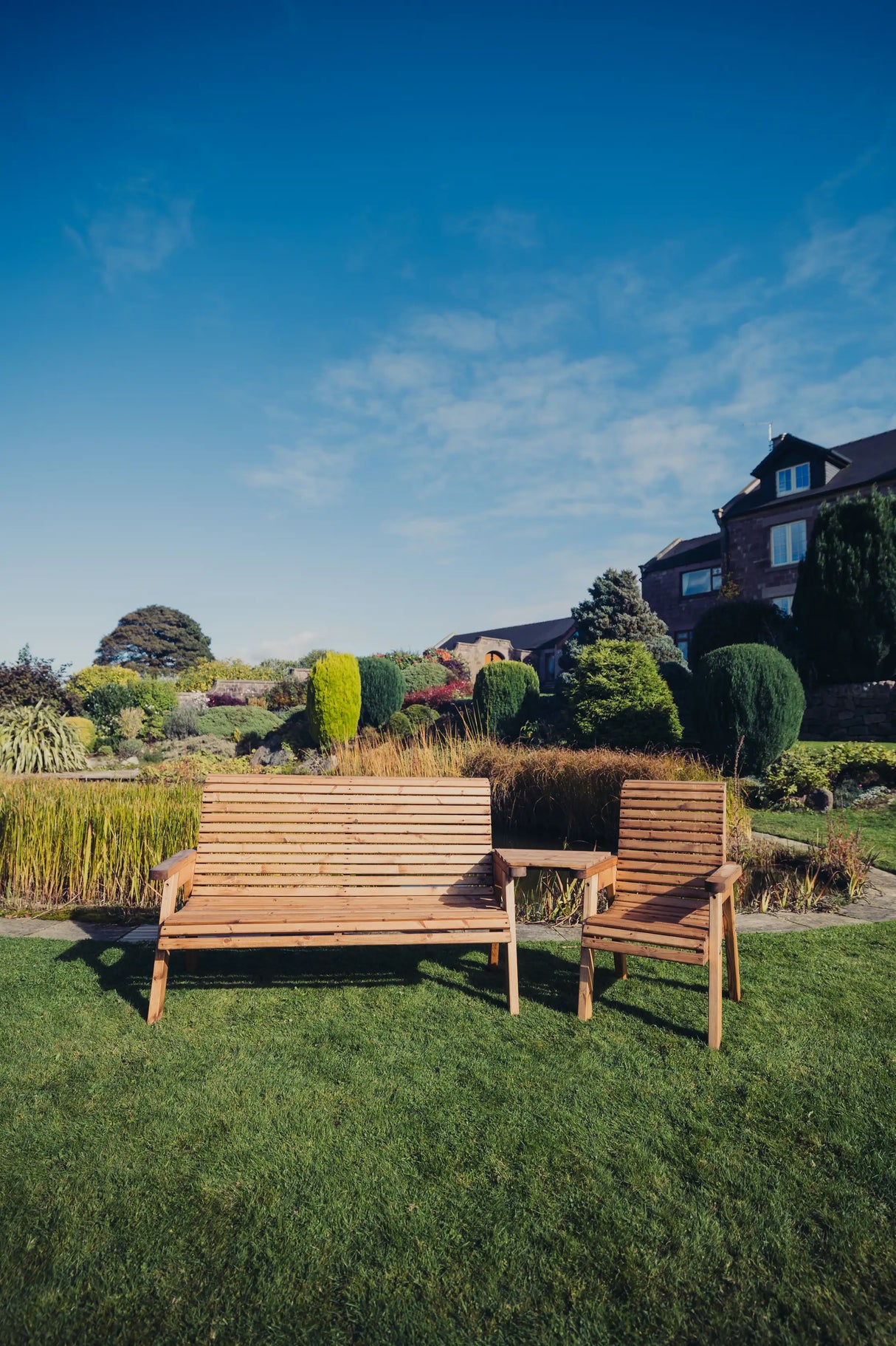 VALLEY 4 SEAT SET 1XC 1X3B ANGLED TRAY