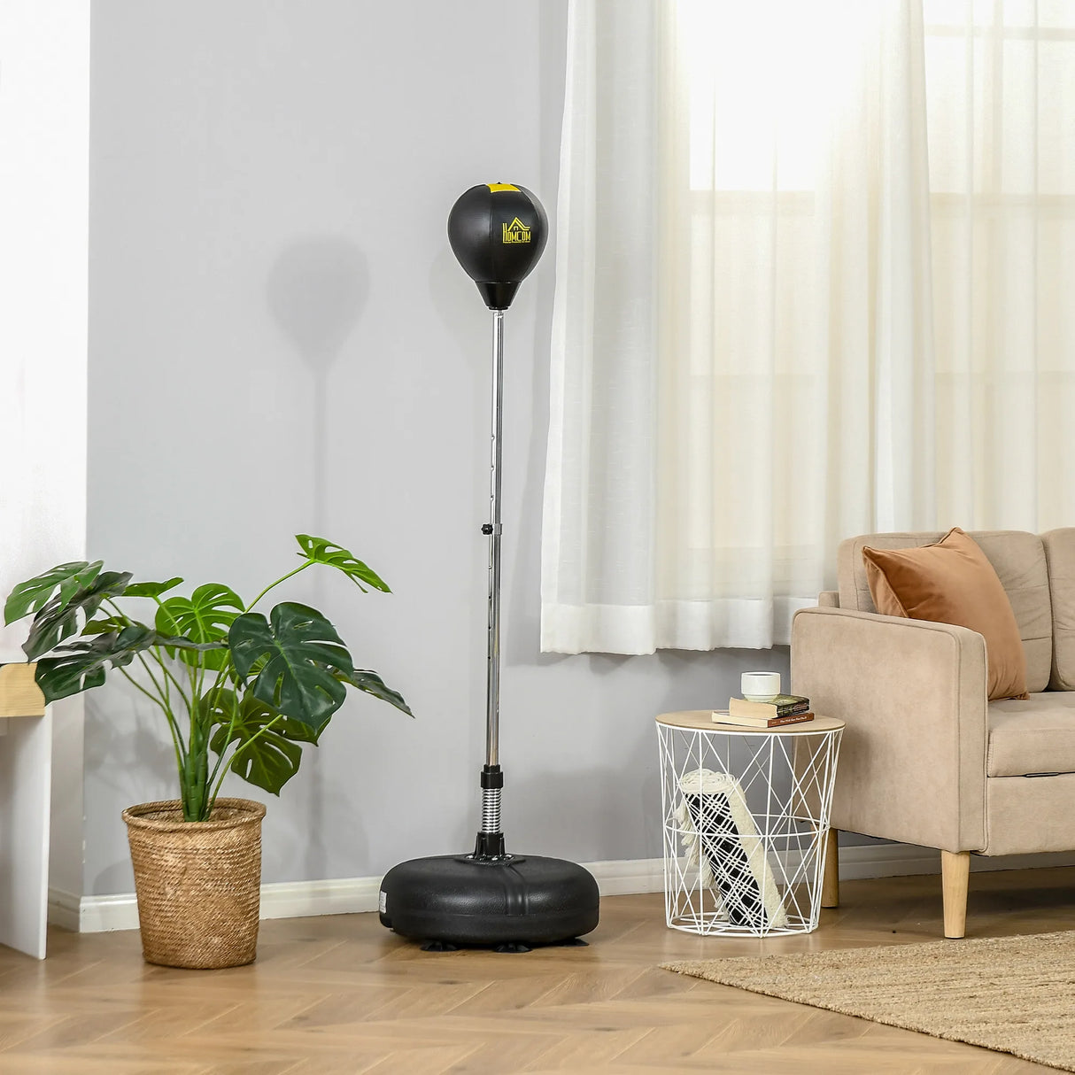 HOMCOM Punching Bag with Stand, 133-151cm Adjustable Height, for Teens, Gold Tone/Black
