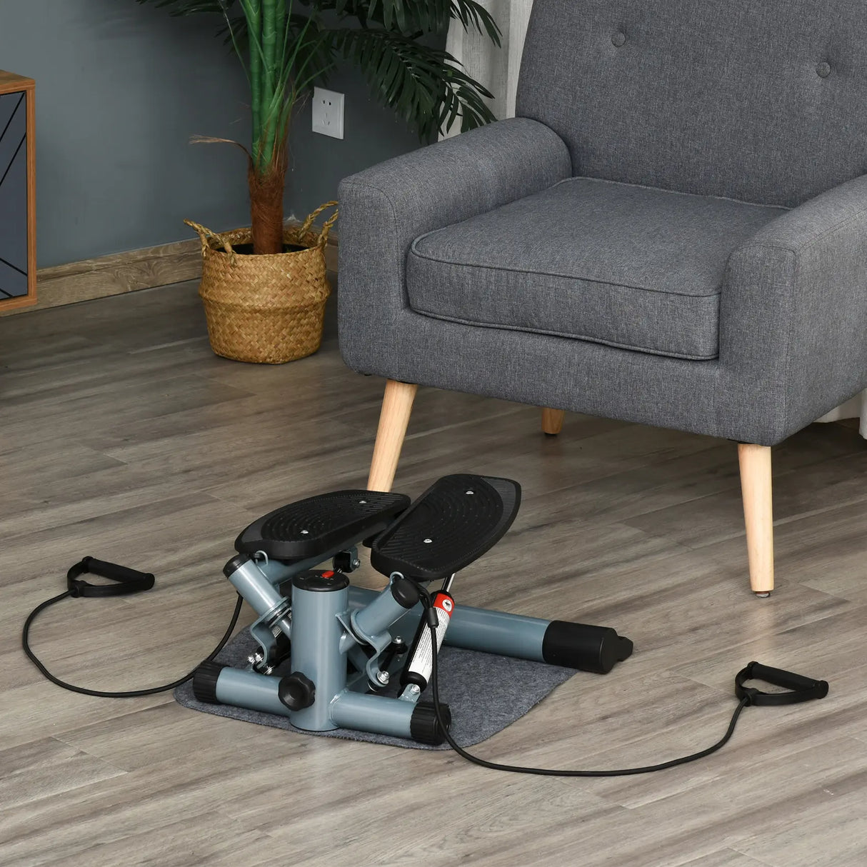 HOMCOM Mini Stepper Step Machine with Resistance Bands and Cushion Mat for Leg Arm Full Body Training Fitness Stair Stepper