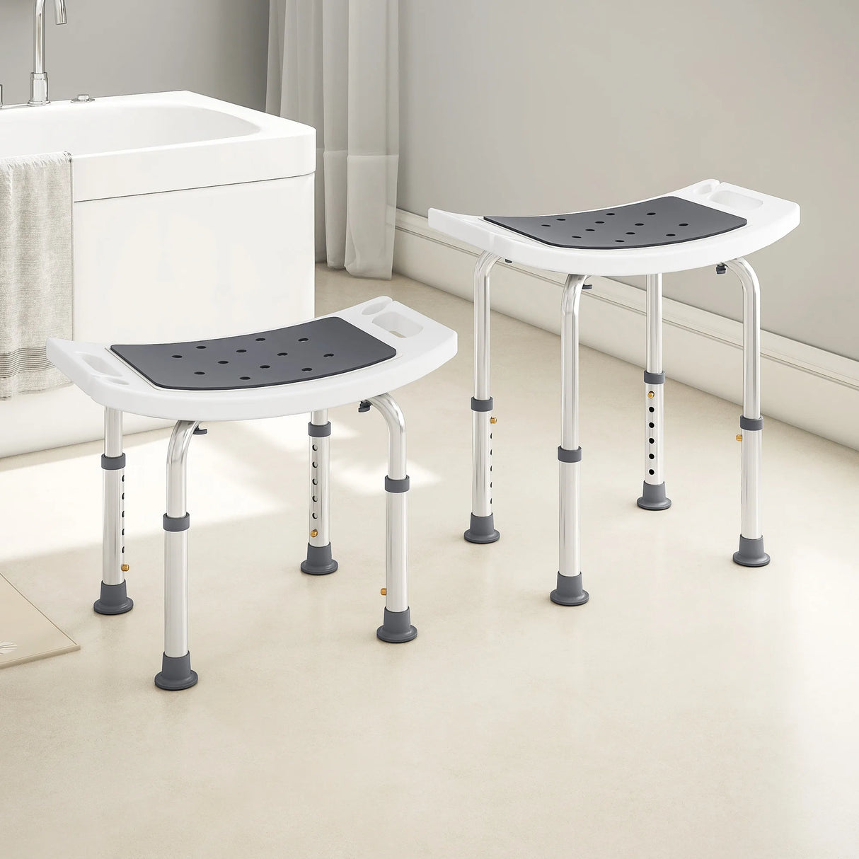 HOMCOM Shower Chair, Adjustable Height Shower Stool with Aluminium Frame and Non-Slip Feet, Bathtub Stool Seat for Elderly Disabled Handicap, Grey