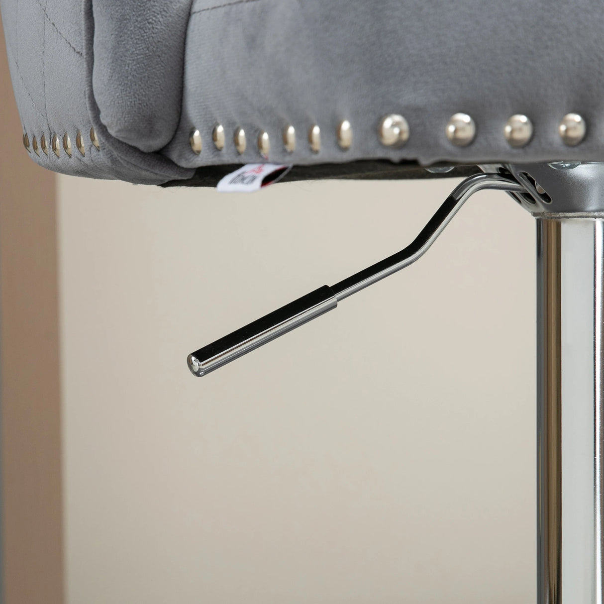 HOMCOM Bar Stools Set of 2, Modern Swivel & Adjustable Velvet Barstools with Button Tufted Back, Footrest, Nailhead Trim for Home Bar, Grey