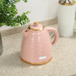 HOMCOM 3kW Rapid Boil Honeycomb Kettle - Pink
