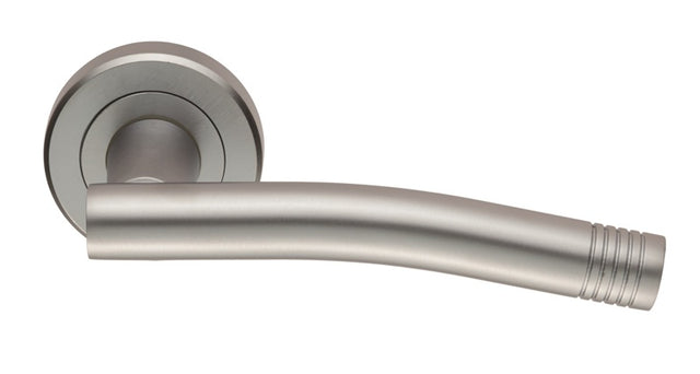 CAROLINA LEVER ON SPRUNG SCREW-ON ROUND ROSE - SATIN CHROME - PAIR